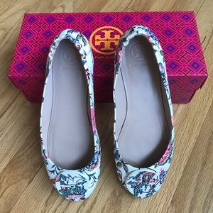 Tory Burch Minnie Travel Ballet Flat with Logo